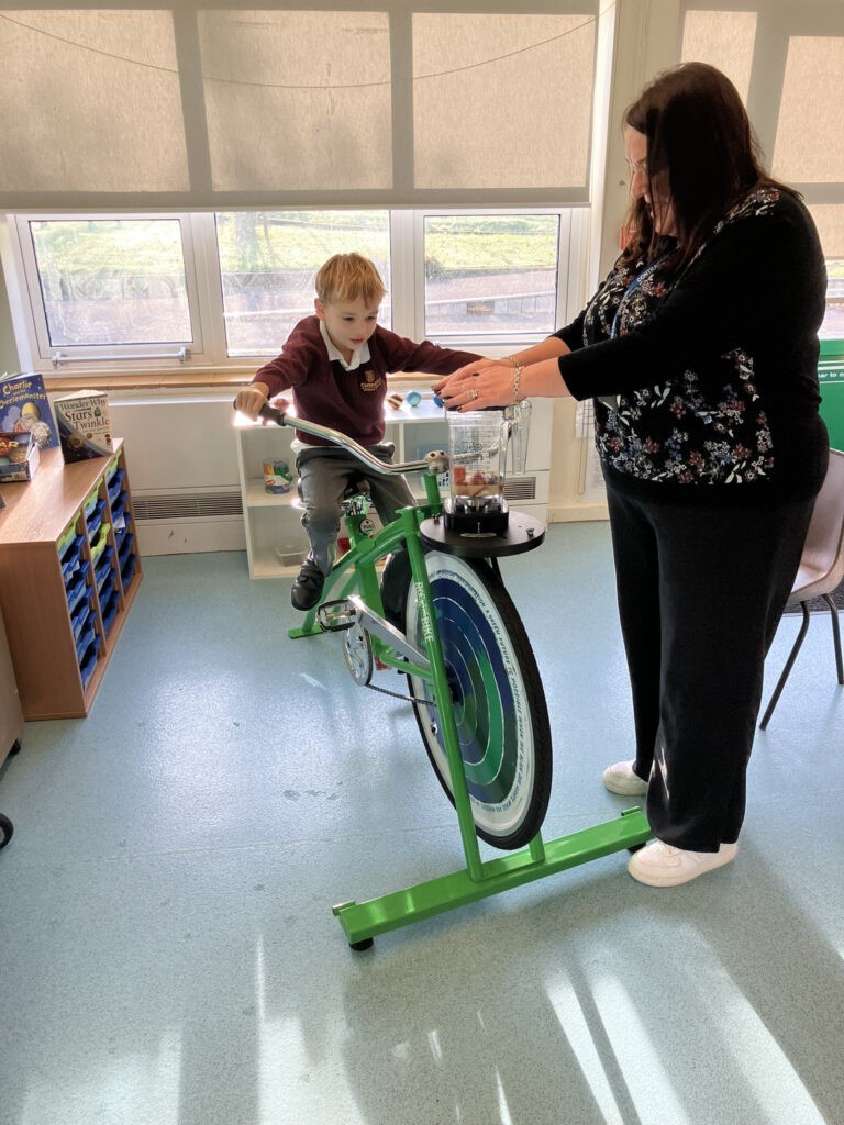 Snowdon Village pupils enjoy healthy fun with Aspens Catering smoothie bike